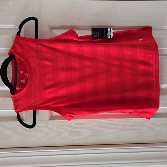 BUNDLE OF 2 XERSION BOYS RED AND BLUE ATHLETIC TANK TOPS SIZE MEDIUM 10/12 - Picture 3 of 11